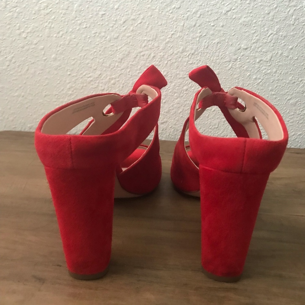 AD & Daughters Red Suede Bow Block Heel Sandals 7.5 - Picture 4 of 6